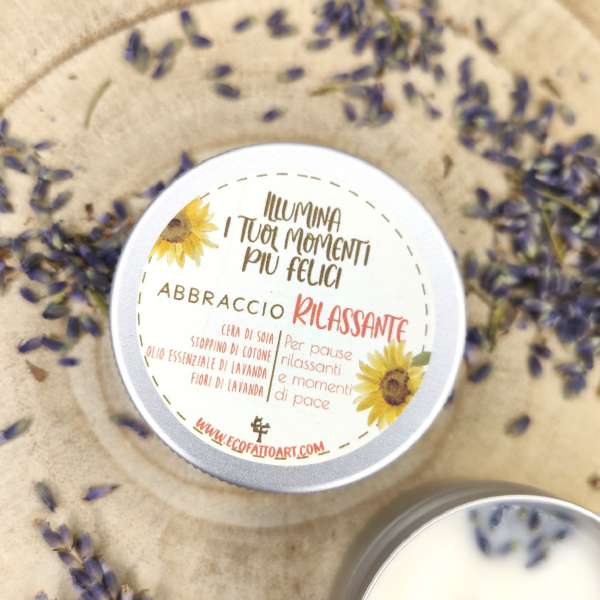 candela artigianale alla lavanda